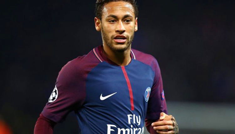 Неймар травма