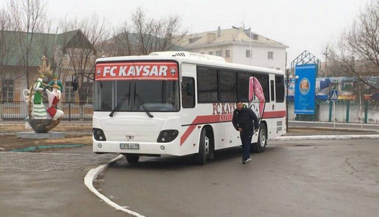 Букмекеры сделали прогноз на исход первого тура чемпионата страны по футболу