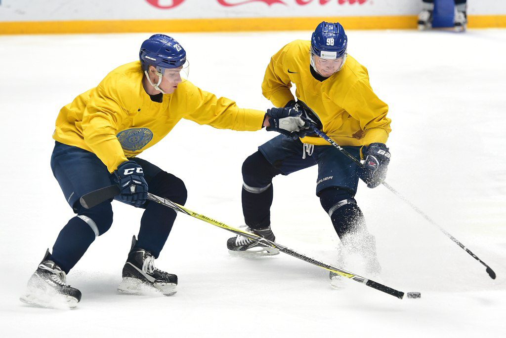 Хоккеисты начали подготовку. Пока без Даллмэна