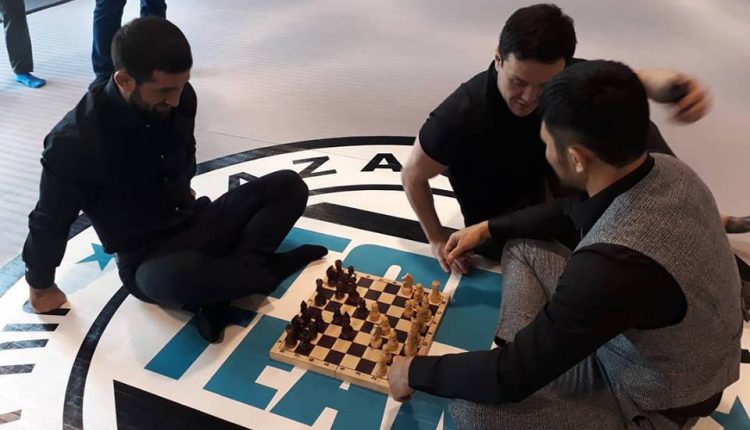 Мирзаев Естанов