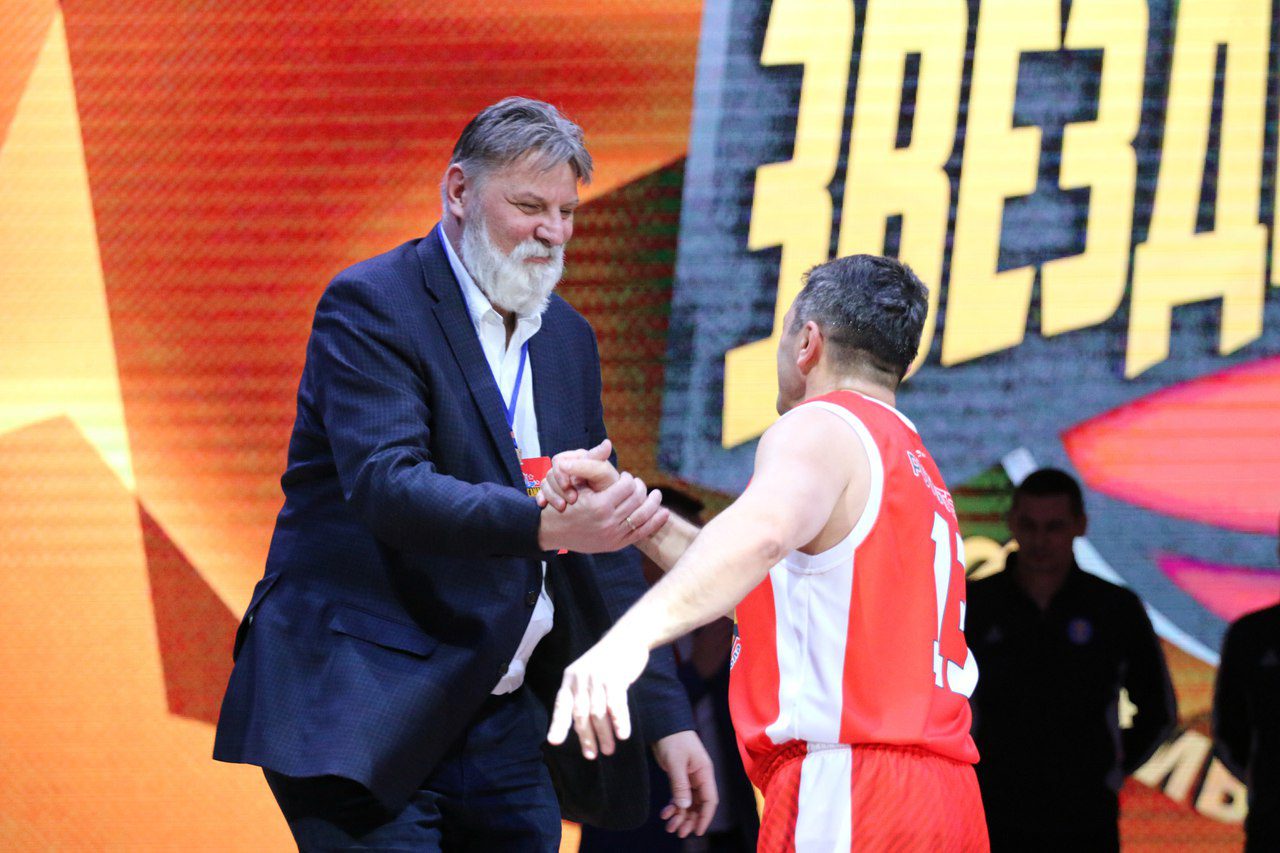 Валерий Тихоненко