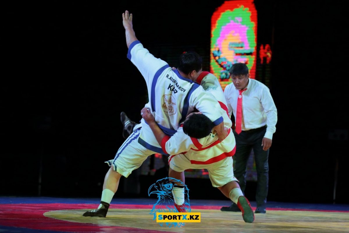 Победный бросок Даурена Нуралинова