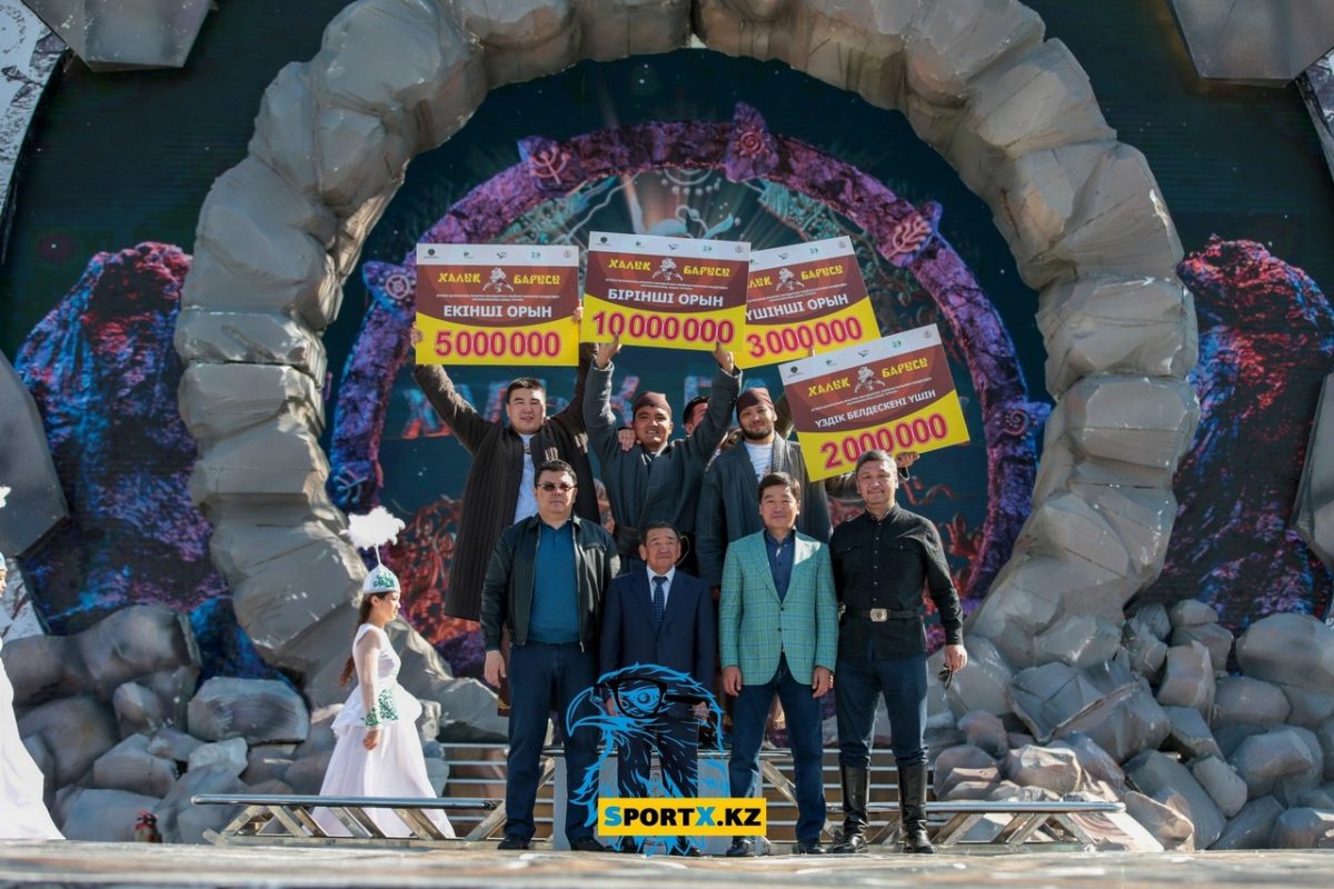 Победителем турнира по белдесу "Халык Барысы" стал Максат Кикимов