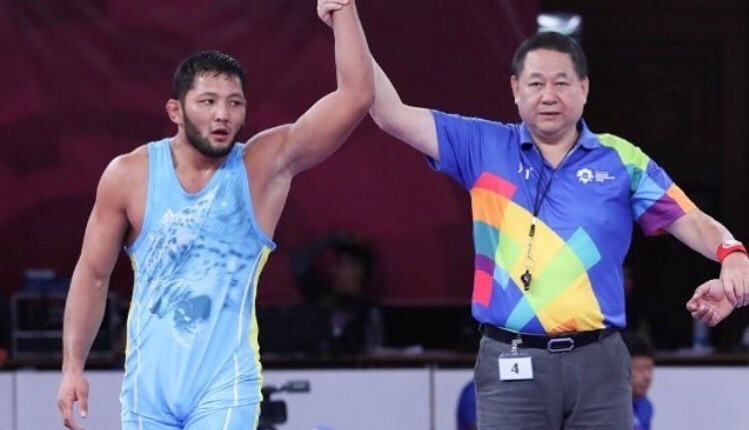 Адилет Давлумбаев