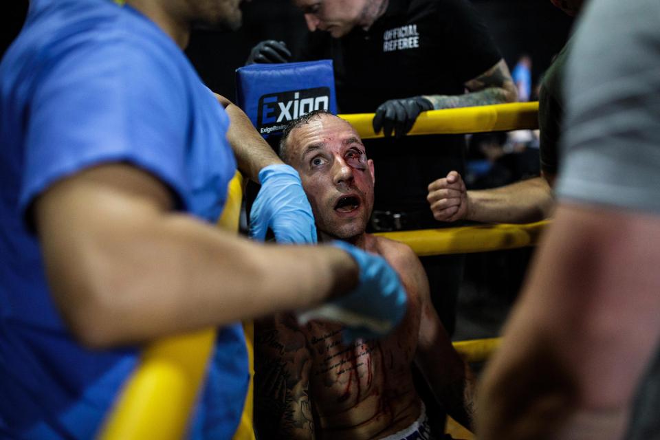 Бокс без перчаток