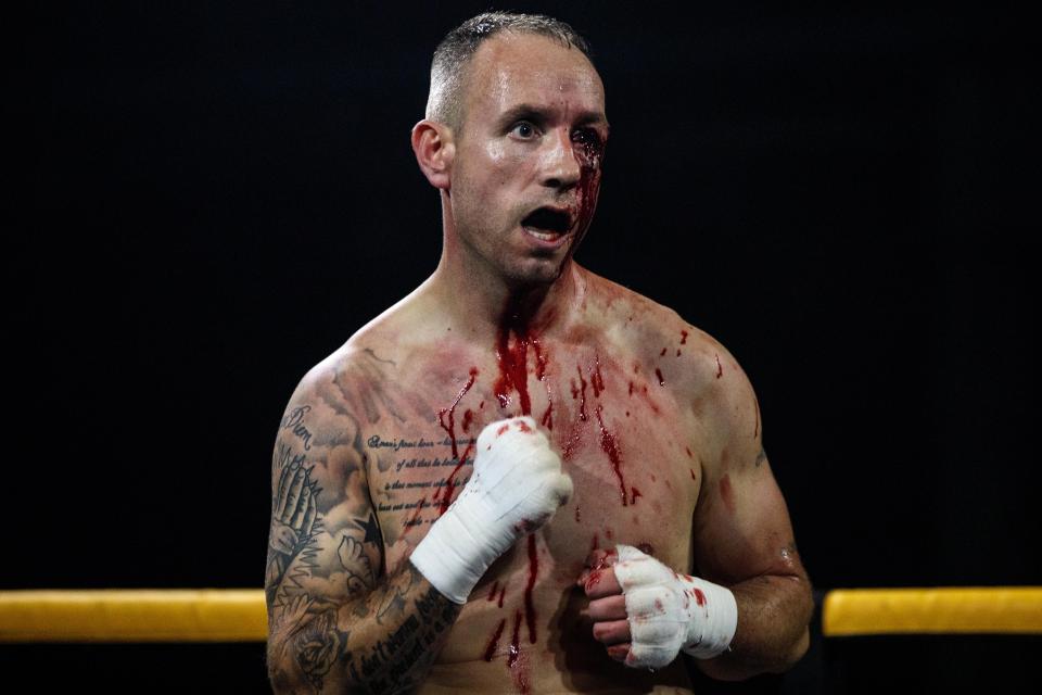 Бокс без перчаток