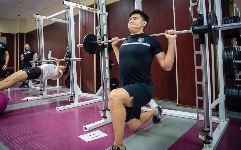 Бату ГЕНДУНОВ