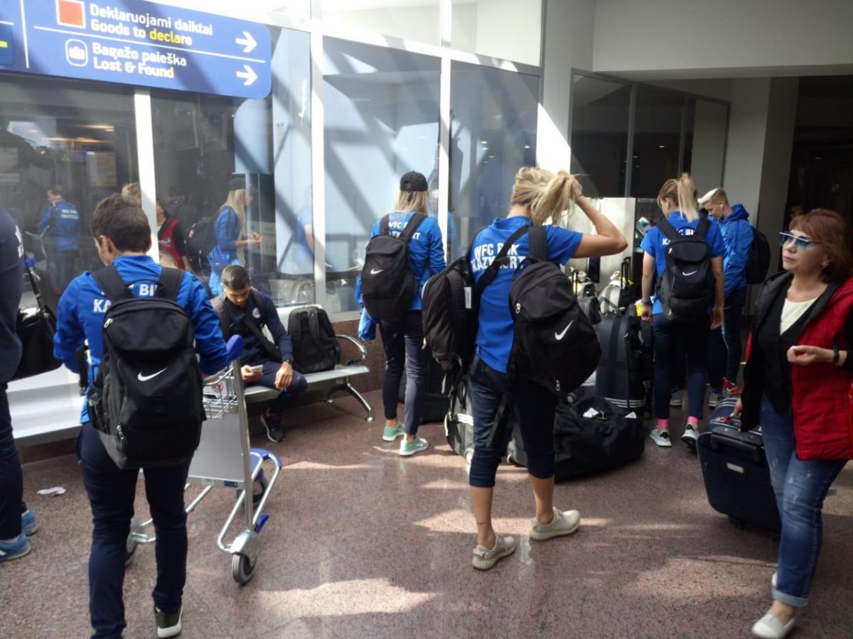 ЖФК «БИИК-Казыгурт» прилетел в Литву (ФОТО)