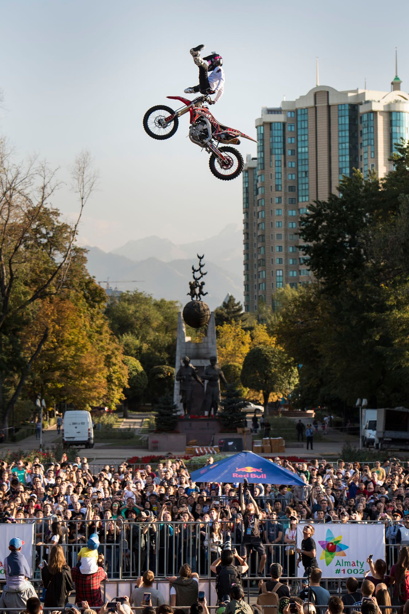 Алексей Колесников