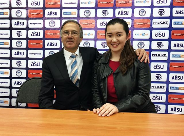 ТОП-5 самых красивых спортивных журналисток Казахстана (ФОТО)
