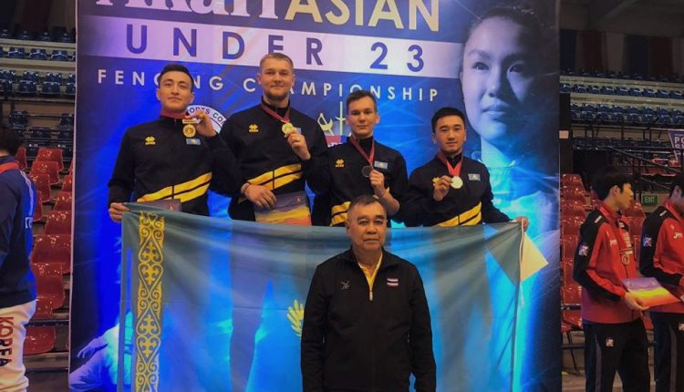 Казахстанские шпажисты