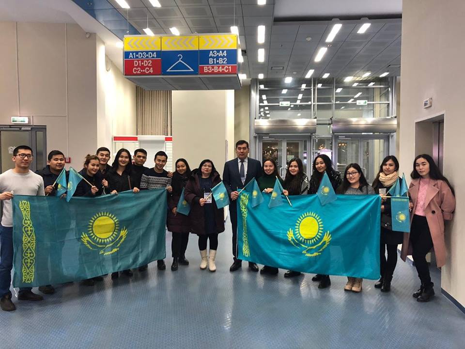 Трансляция Гран-при России с выступлением Элизабет Турсынбаевой