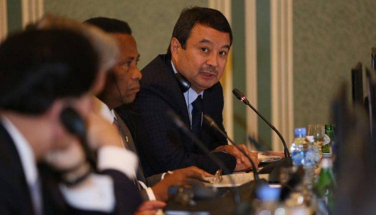 Серик Конакбаев на конгрессе AIBA