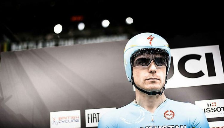 Артем Захаров