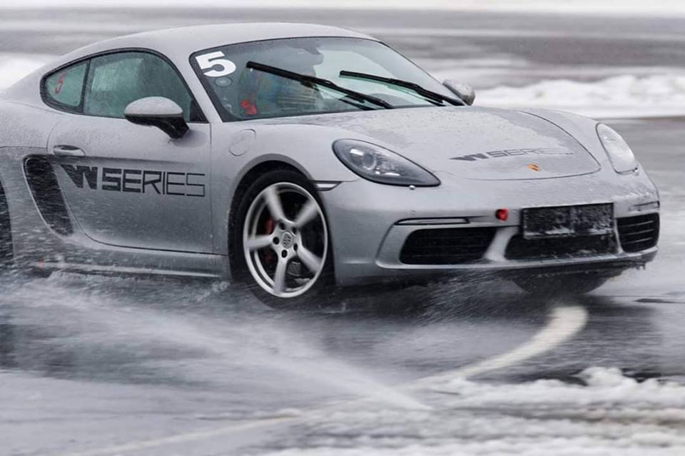 Любовь Андреева