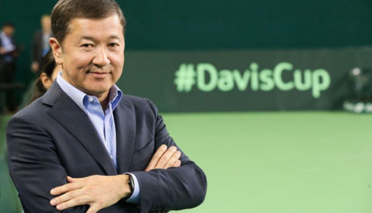 Булат Утемуратов