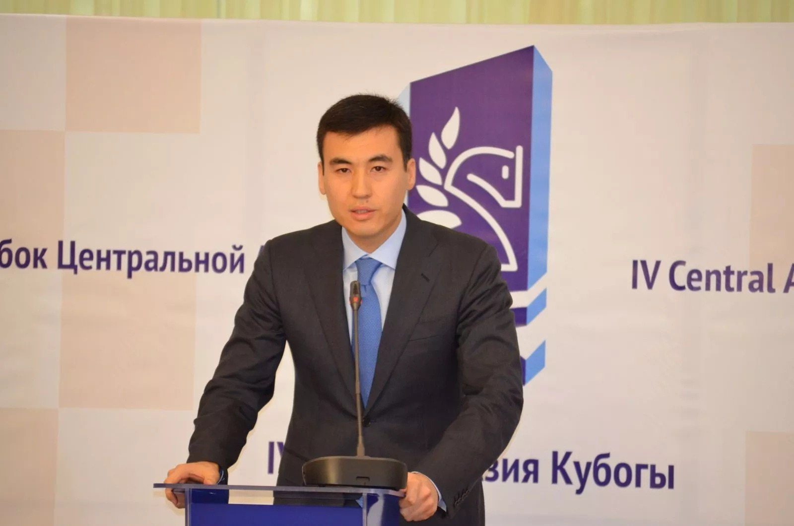 Галимжан Есенов