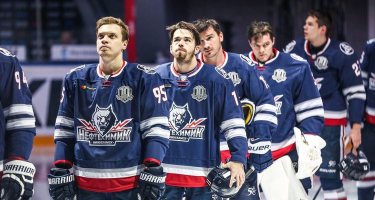 ХК Нефтехимик