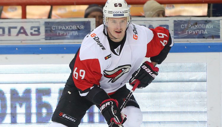 Сергей Шумаков