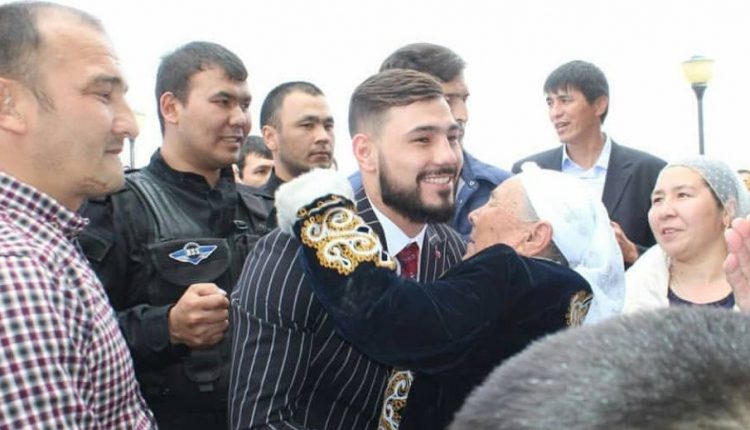 Садриддин Ахмедов