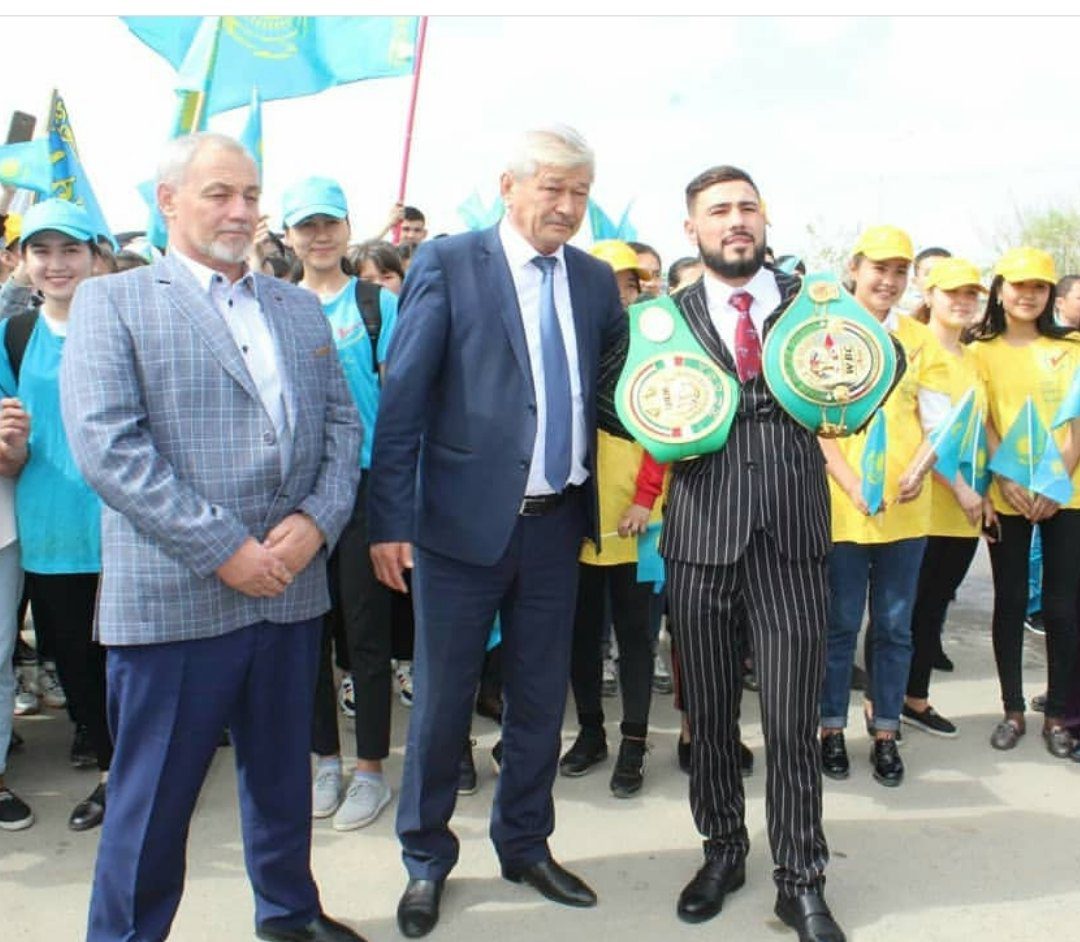 Садриддин Ахмедов