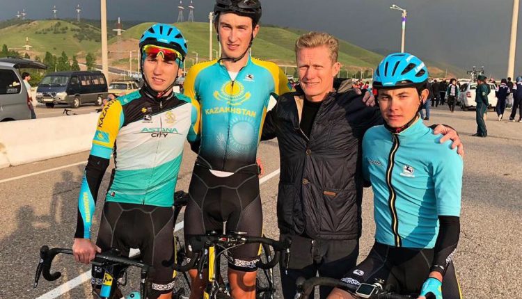 Александр Винокуров