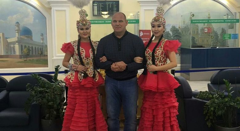 Кого из российских спортсменов уважают в Казахстане