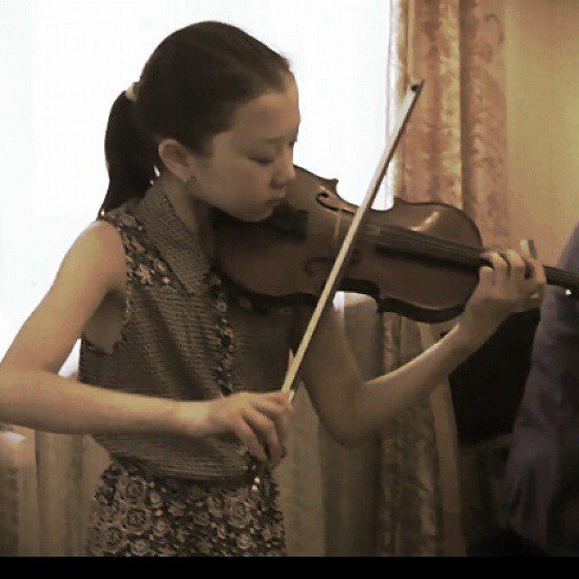 Как живет серебряный призер ЧМ-2019 по фигурному катанию Элизабет Турсынбаева