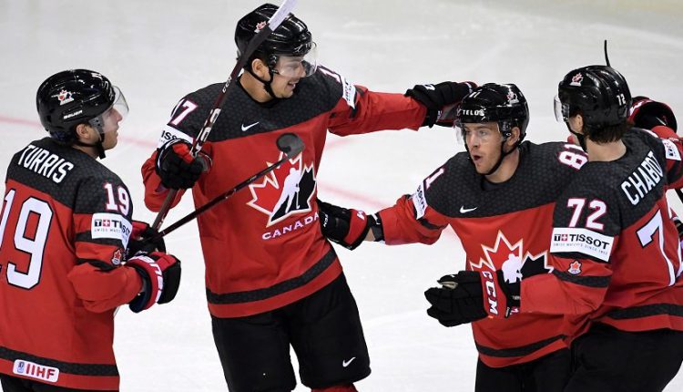 сборная Канады