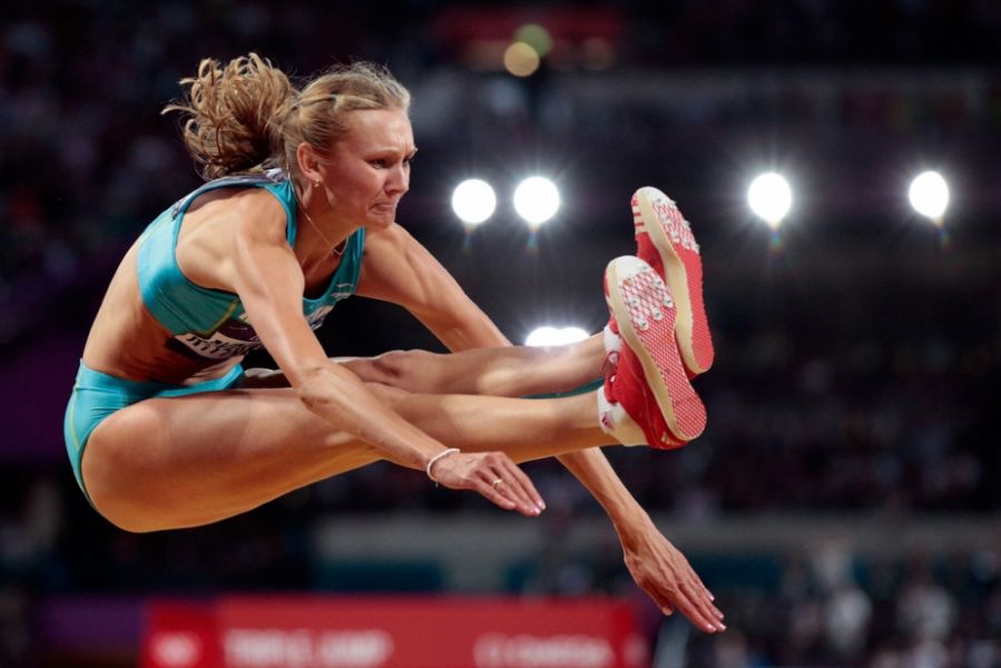 Тройной прыжок женщины. Сапарбаев Рыпакова фото\.
