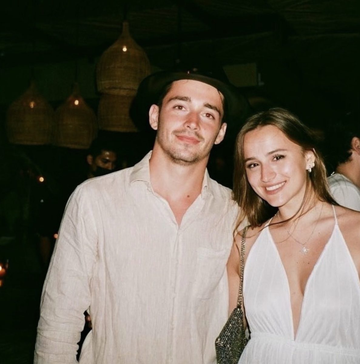 Шарлотта Сине — возлюбленная пилота Ф-1 Шарля Леклера