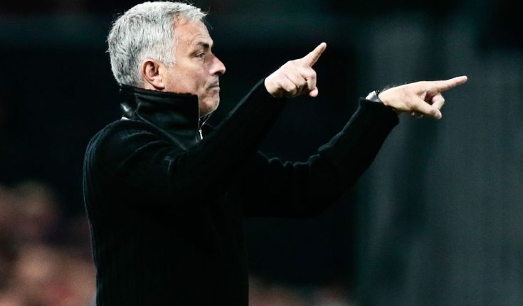 Жозе Моуринью вошел в историю, как первый тренер выигравший три еврокубка