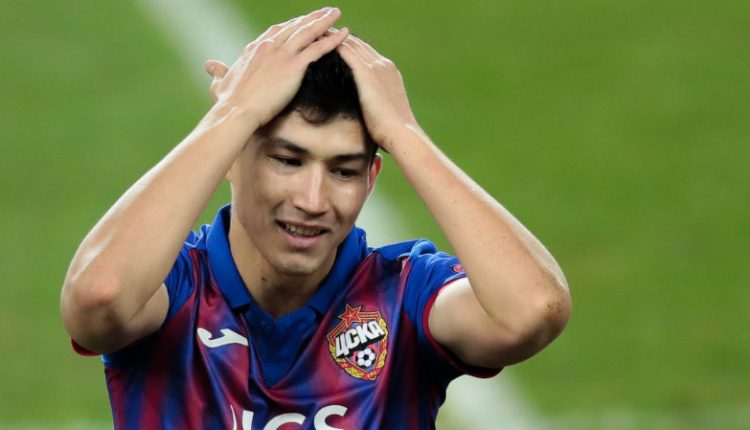 Бактиер Зайнутдинов стал самым дорогим футболистом страны