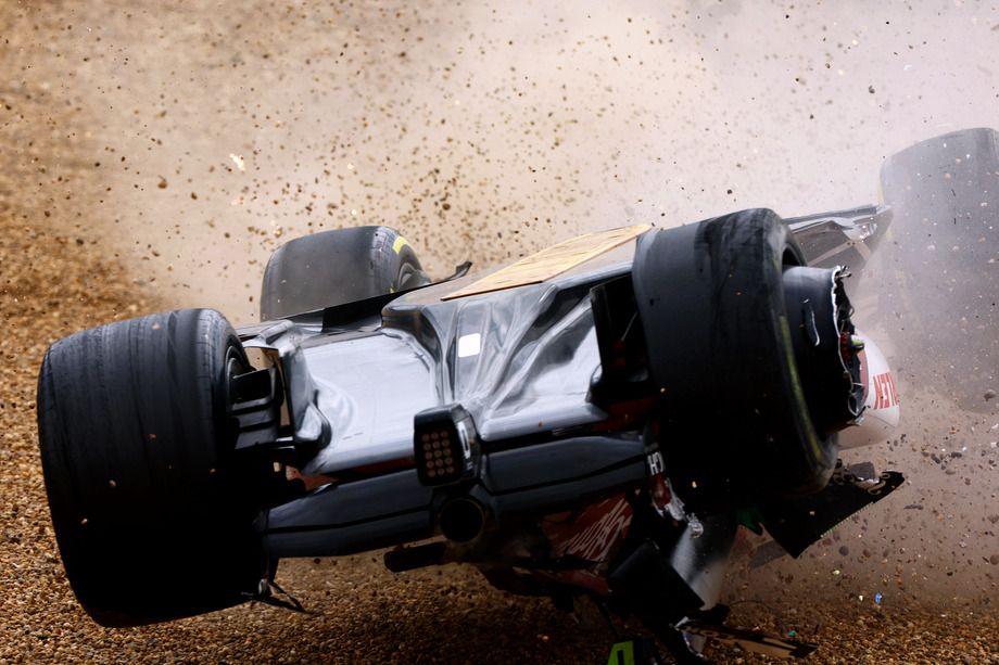 Страшная авария на Гран-при Великобритании Ф-1: как это было (Фото)