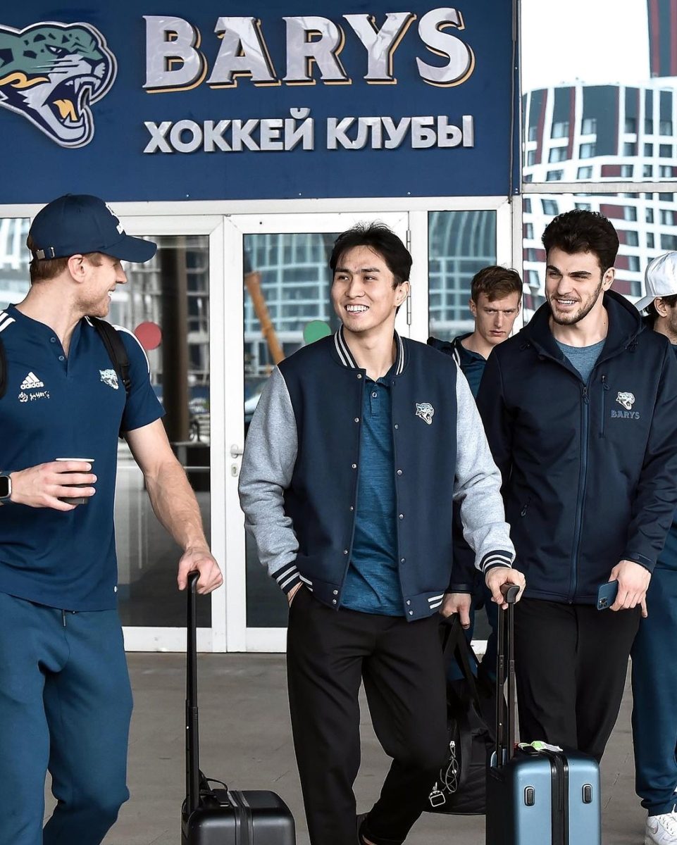 «Барыс» проведет три матча на выезде