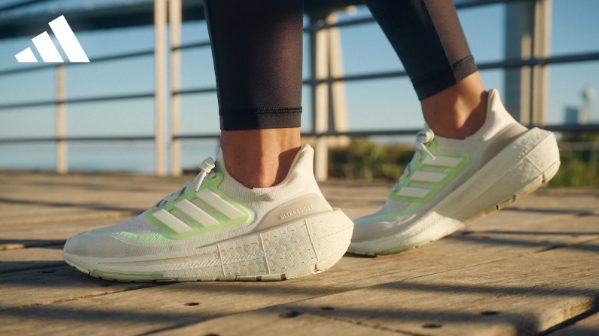Adidas – өз ережелеріңізбен ойнаңыз!